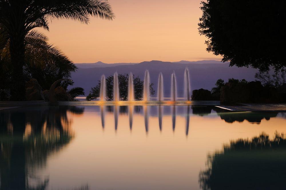 Dead Sea Marriott & Spa Resort 5*